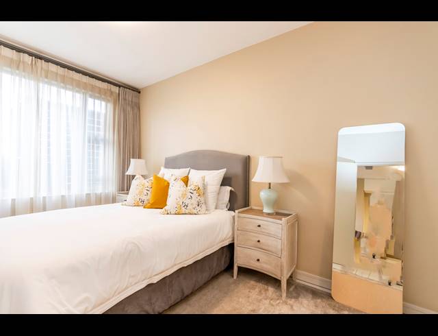 2 BEDROOM APARTMENT TO LET IN ROSEBANK